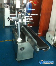 全自動平面貼標機與智能機器人研發 應用、報價與創新融合